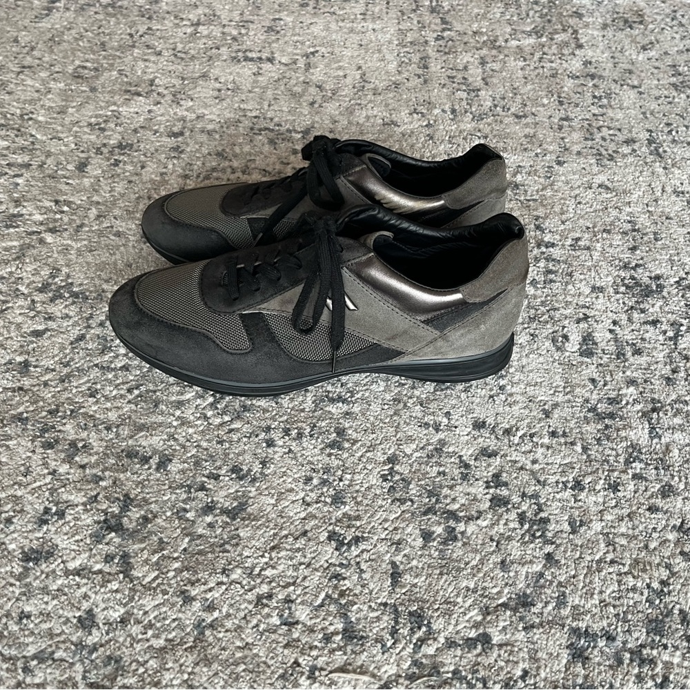 Sleek Black and Gray Athletic Shoes